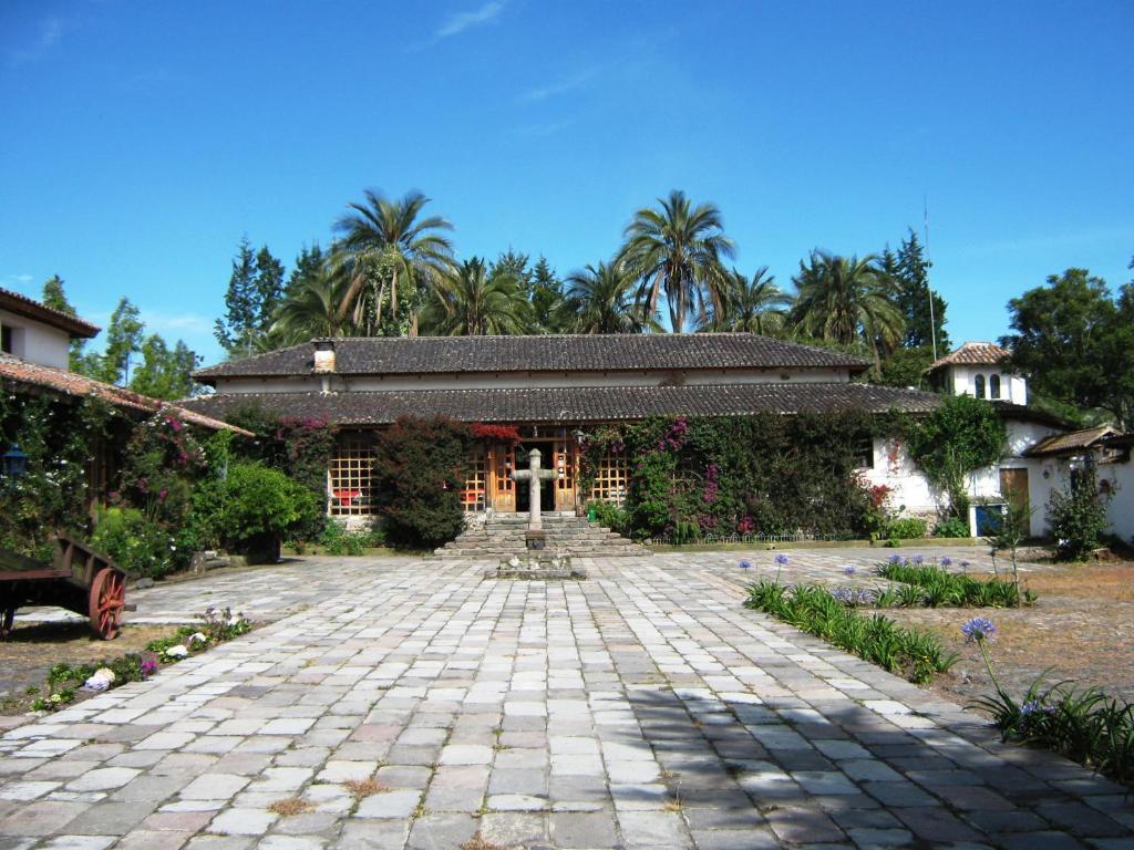 Hacienda La Carriona Hotel Sangolquí Exterior foto